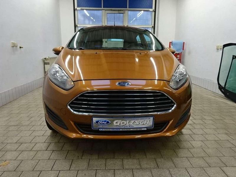 Gebraucht Ford Fiesta SYNC Edition 80 PS (58 kW) 2014 Torinobraun metallic Kleinwagen