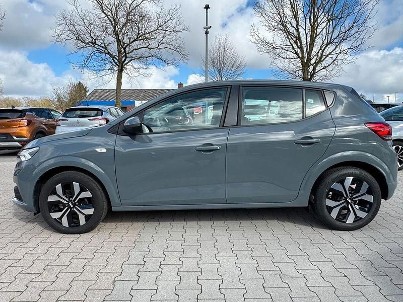 Gebraucht Dacia Sandero Expression 91 PS (66 kW) 2025 Grau Limousine