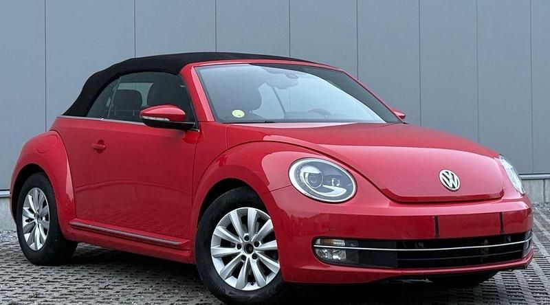 Gebraucht VW Beetle Cabriolet Design 105 PS (77 kW) 2013 Rot Cabrio