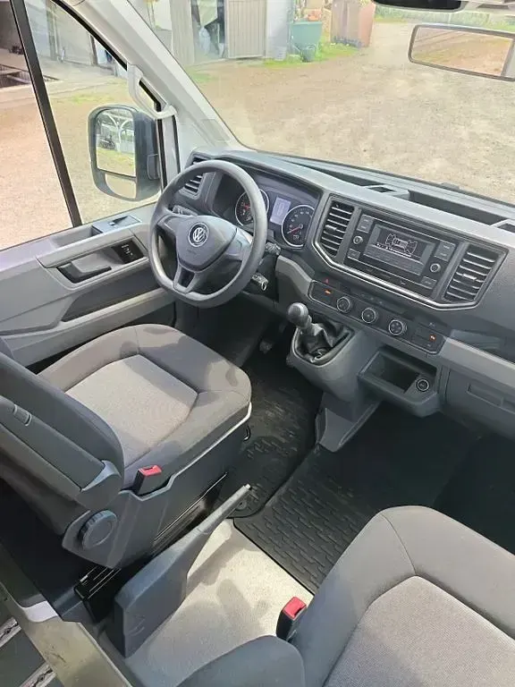 Gebraucht VW Crafter 102 PS (75 kW) 2021 Weiß Van