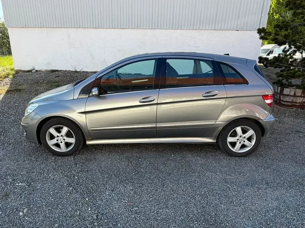 Używany Mercedes B170 116 KM (85 kW) 2005 Szary Minivan