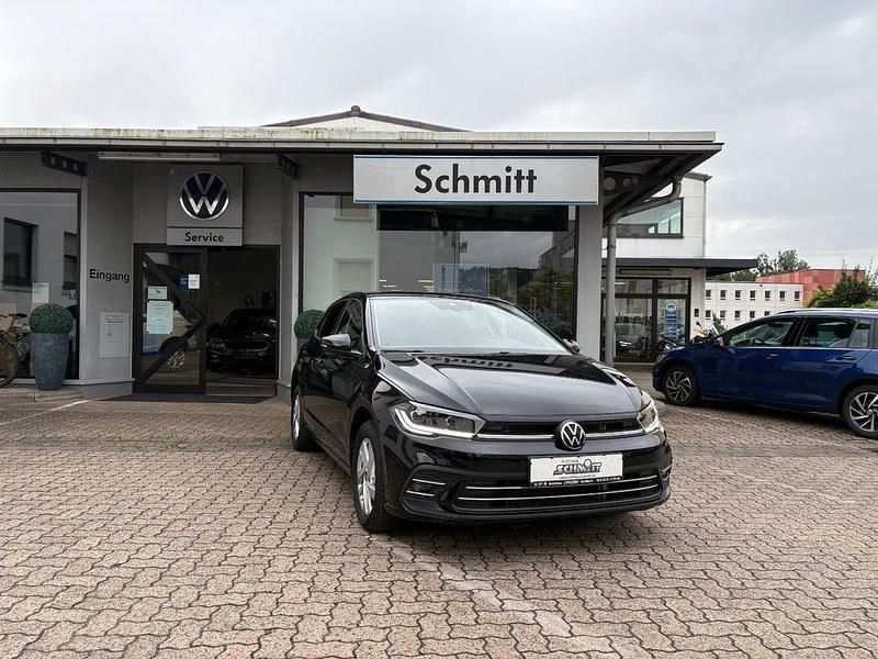 Gebraucht VW Polo Style 110 PS (80 kW) 2023 Schwarz Kleinwagen