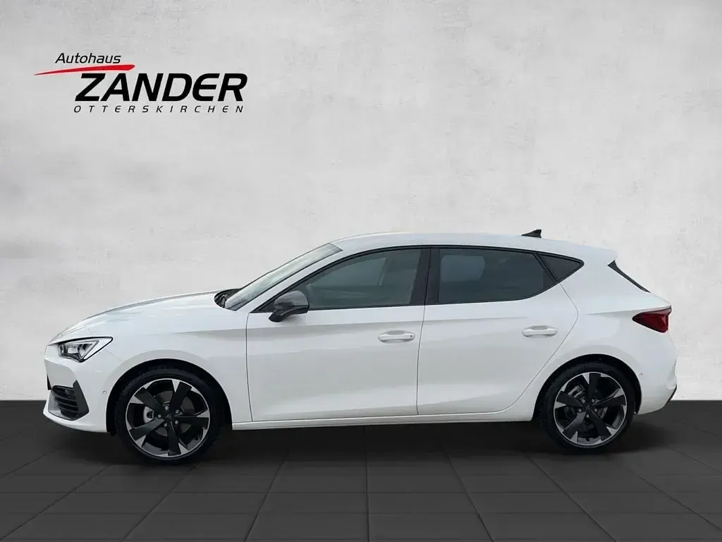 Gebraucht Cupra Leon 150 PS (110 kW) 2023 Weiß Limousine