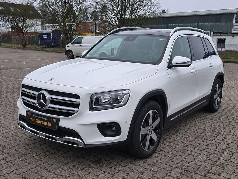 Polarweiss unilack Gebraucht 2021 Mercedes GLB220 Progressive SUV | 31.900 € (Guter Preis) - Bild 1/4