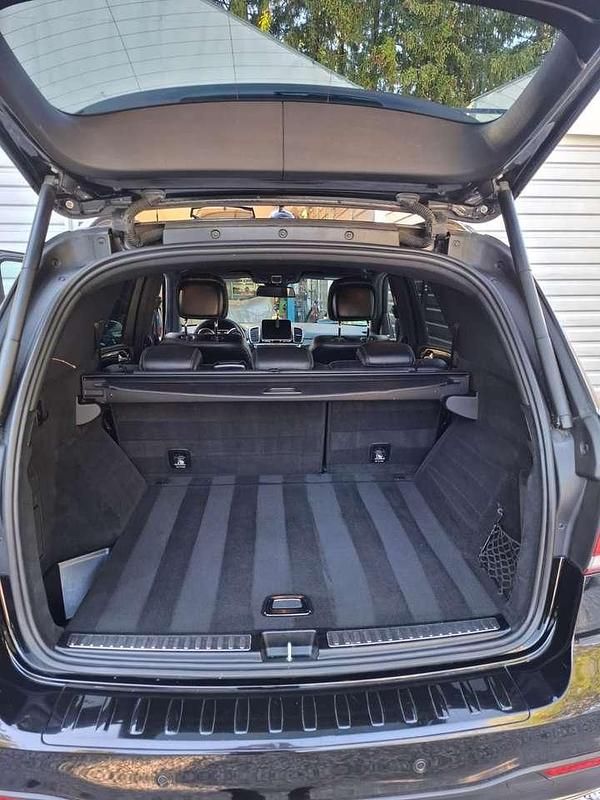 Gebraucht 2018 Mercedes GLE400 AMG line SUV | 30.000 € - Bild 1/4