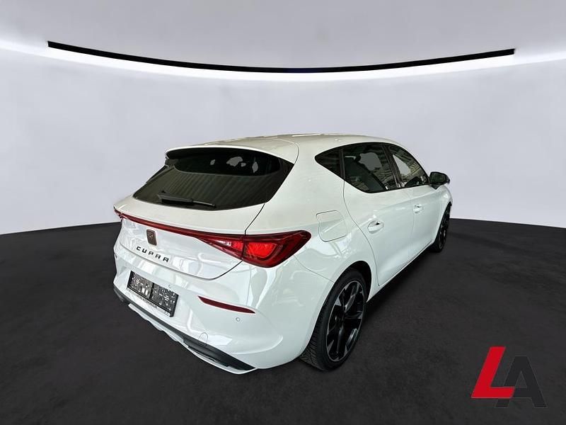 Second-hand Cupra Leon 150 CP (110 kW) 2023 Alb Berlinǎ
