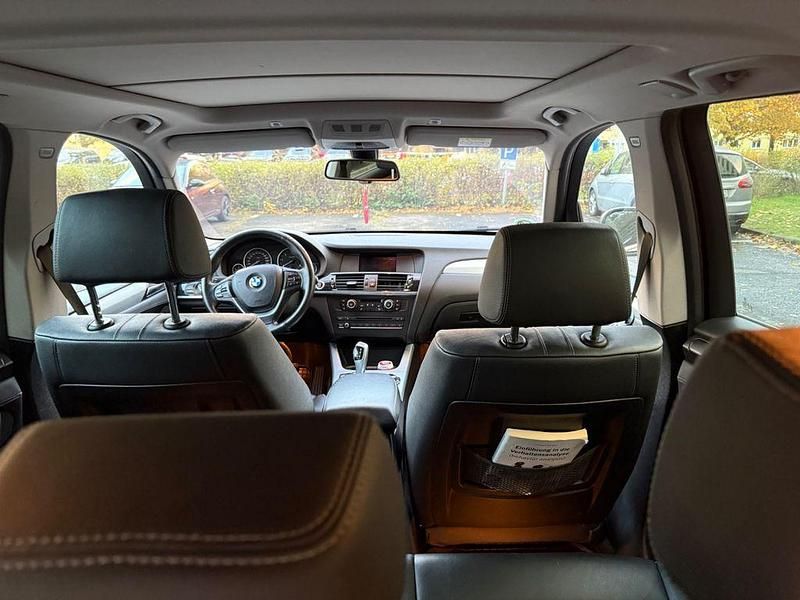 Gebraucht BMW X3 184 PS (135 kW) 2014 Violet SUV