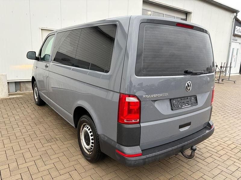 Usata VW Transporter 150 CV (110 kW) 2017 Grigio Furgone