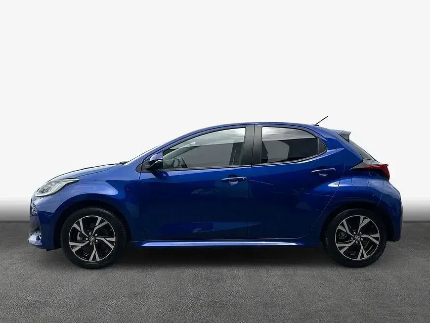 Gebraucht Toyota Yaris Hybrid Team 92 PS (67 kW) 2024 Blau Limousine