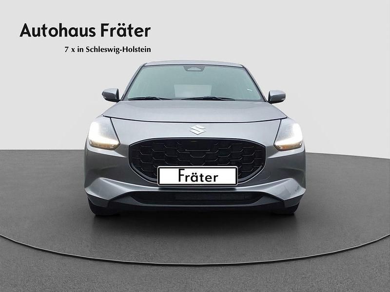 Neu Suzuki Swift Comfort+ 83 PS (61 kW) 2026 Silber Limousine