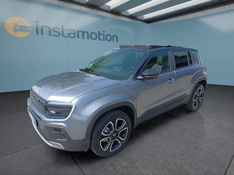 Grau Neu 2025 Jeep Avenger Summit SUV | 33.699 € (Teuer) - Bild 1/4