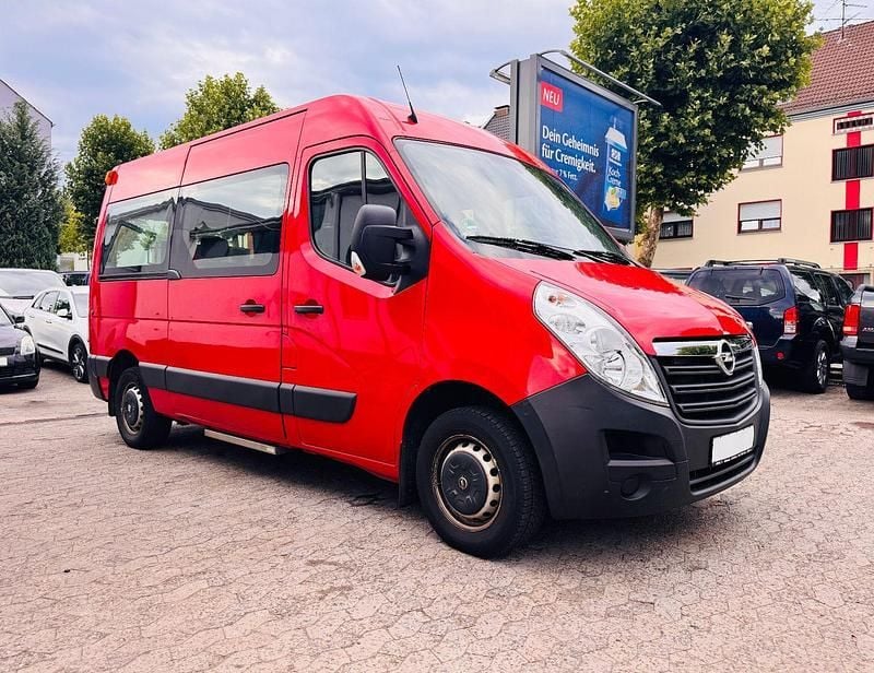 Rot Gebraucht 2018 Opel Movano Van | 17.731 € - Bild 1/4