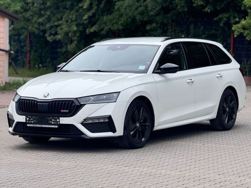Bila candy/candyweiss Gebraucht 2022 Skoda Octavia RS Kombi | 23.500 € (Guter Preis) - Bild 1/4