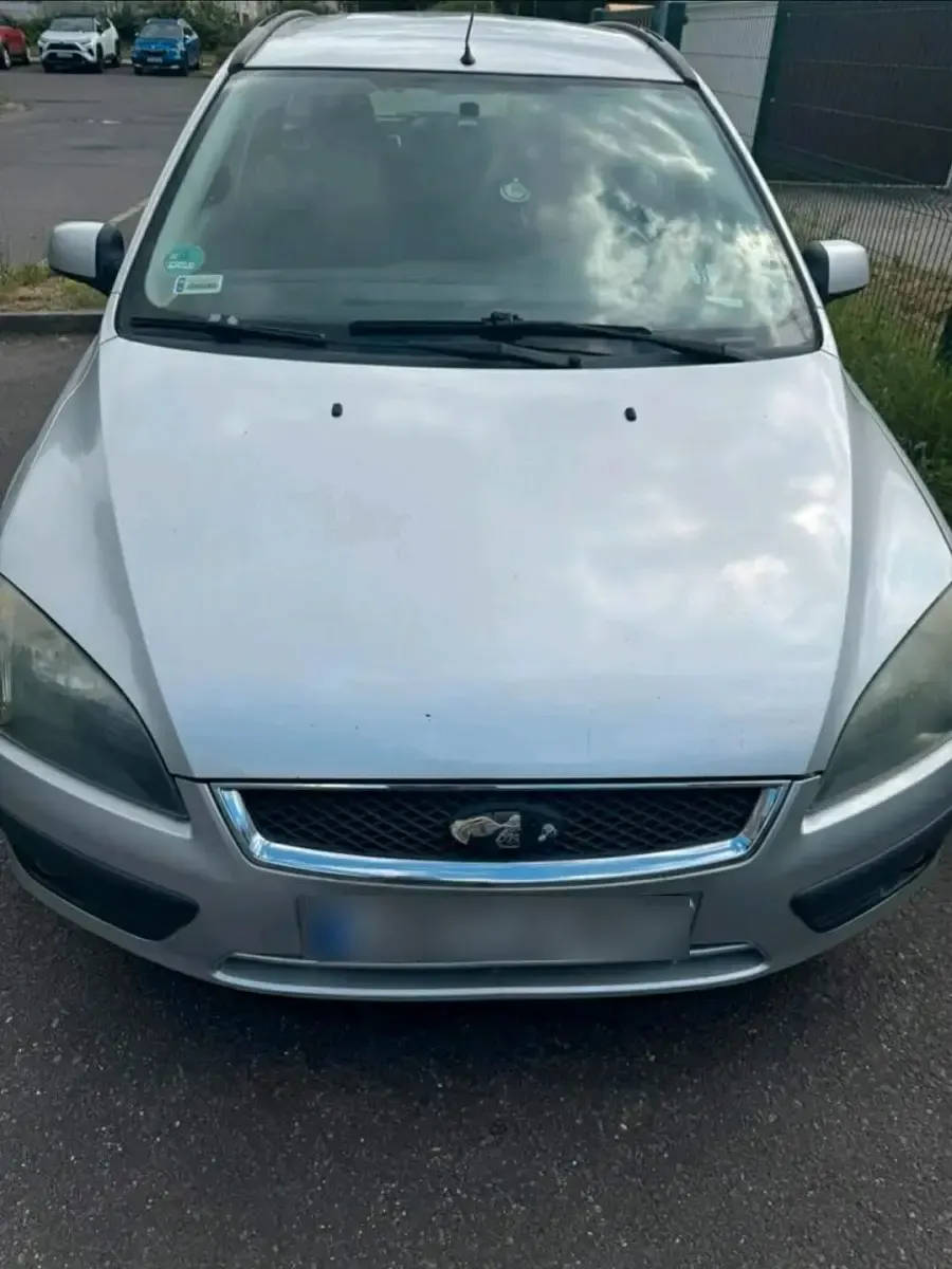 Gebraucht Ford Focus 120 PS (88 kW) 2005 Schwarz Kleinwagen