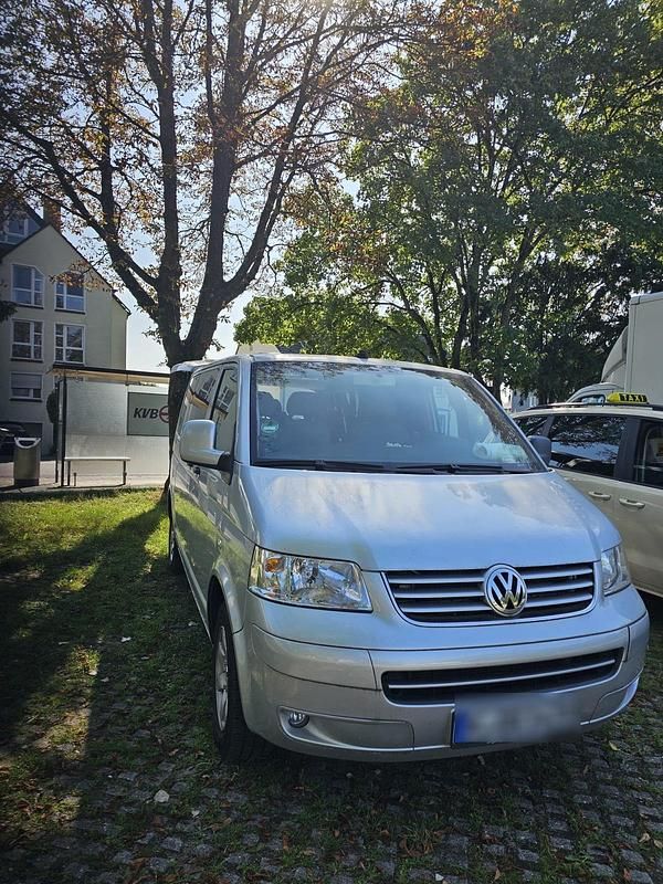 Grau Gebraucht 2004 VW T5 Van | 6.000 € (Guter Preis) - Bild 1/4