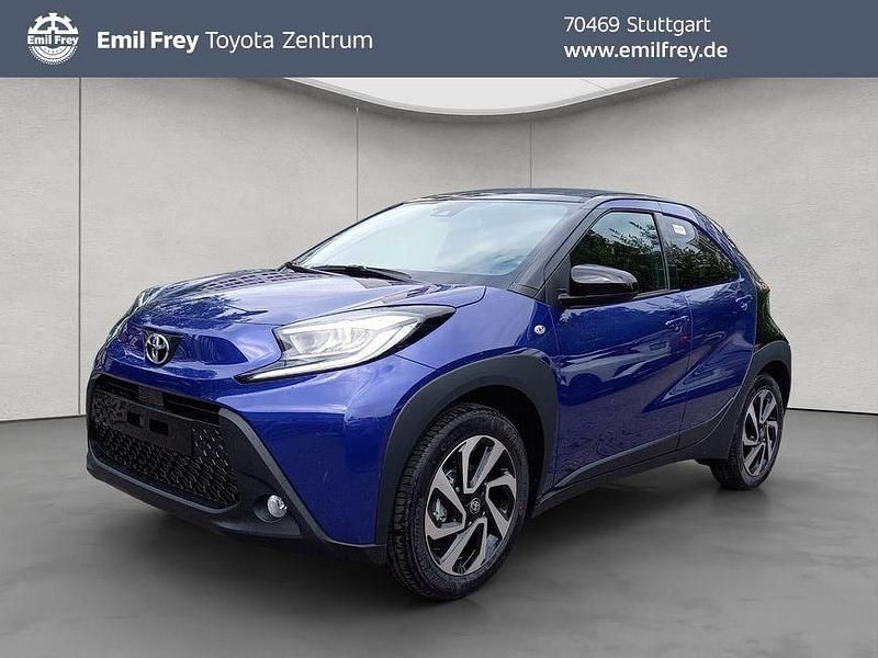 Blau Neu 2025 Toyota Aygo X SUV | 20.750 € - Bild 1/4