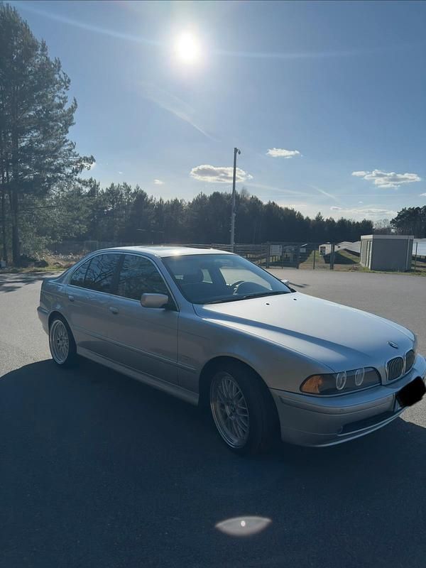 Gebraucht BMW 520 170 PS (125 kW) 2000 Silber Limousine