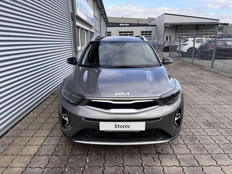 Neu Kia Stonic 101 PS (74 kW) 2025 Astrograu metallic SUV