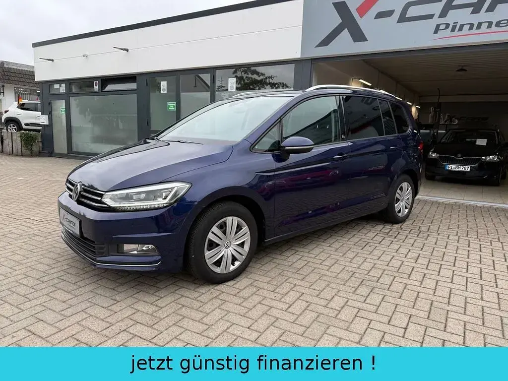 Gebraucht VW Touran Comfortline 150 PS (110 kW) 2017 Blau Van / Kleinbus