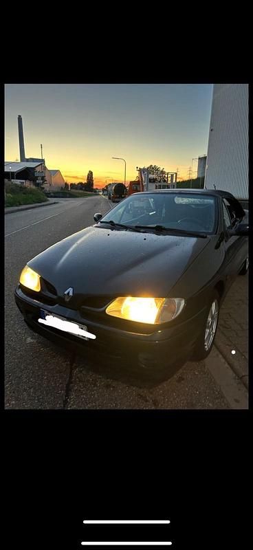 Schwarz Gebraucht 1999 Renault Mégane Cabriolet Cabrio | 350 € (Superpreis) - Bild 1/4