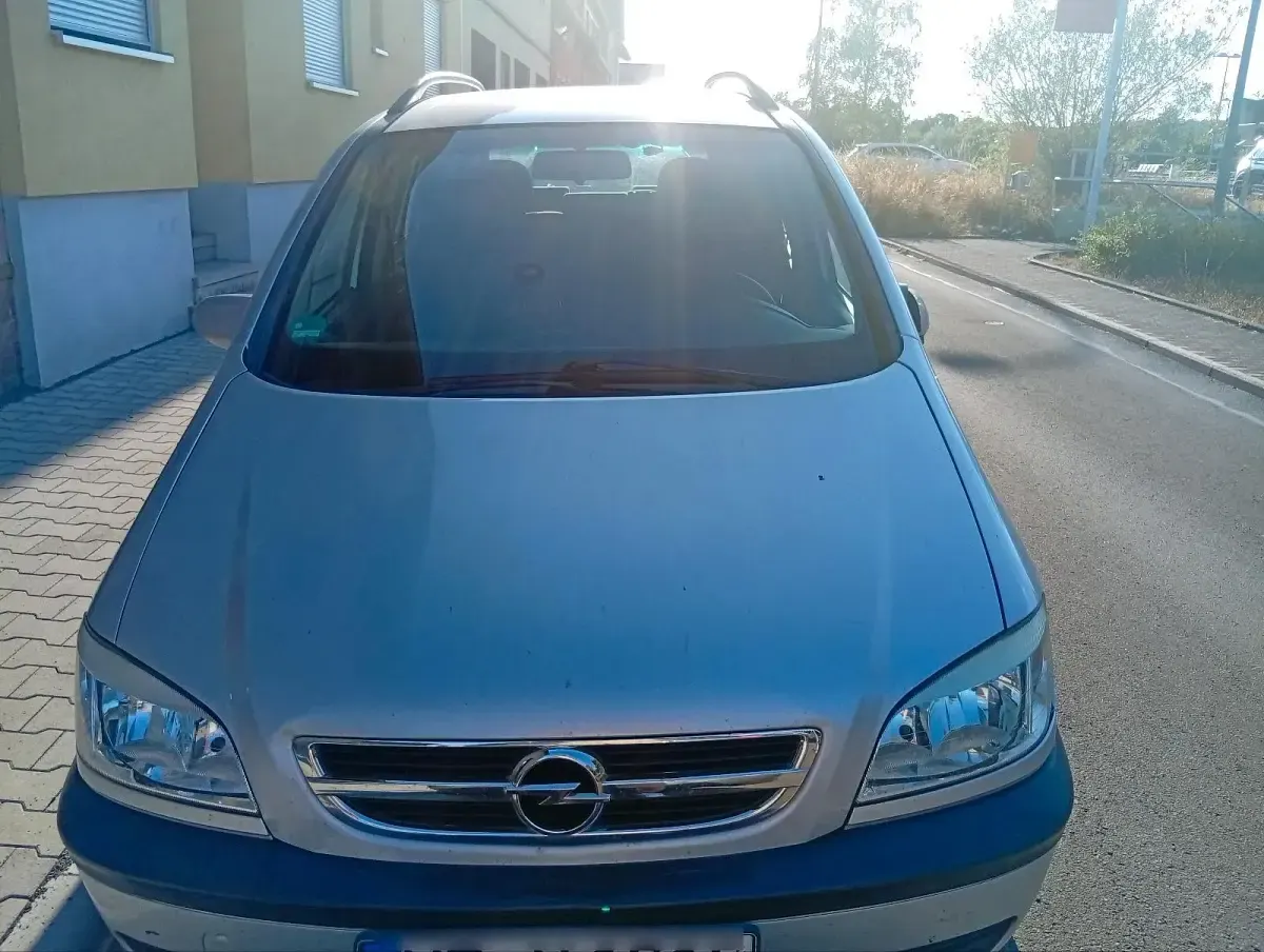 Gebraucht Opel Zafira 175 PS (128 kW) 2003 Silber Van / Kleinbus
