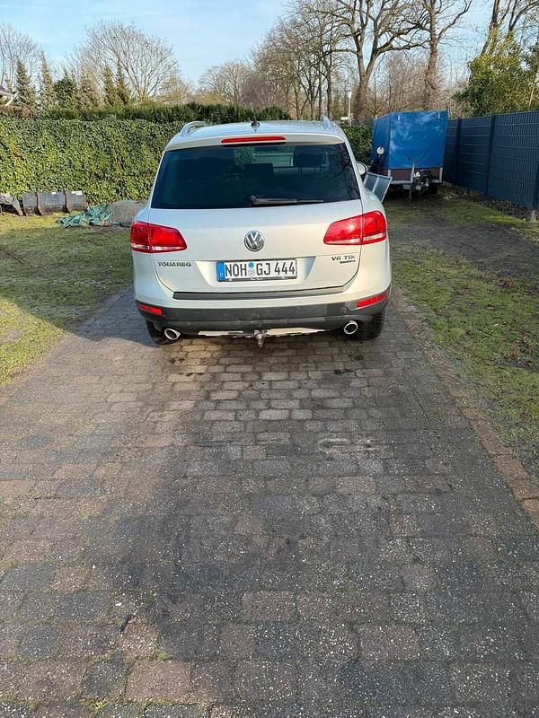Silber Gebraucht 2013 VW Touareg SUV | 12.500 € (Superpreis) - Bild 1/4