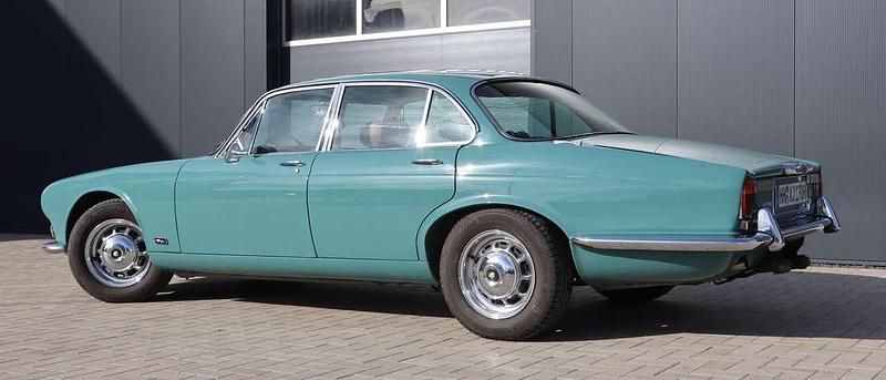 Gebraucht Jaguar XJ6 186 PS (136 kW) 1973 Turquoise / türkis Limousine