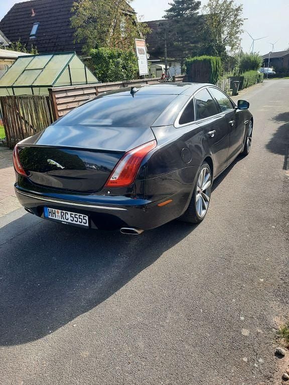 Gebraucht Jaguar XJ Portfolio 275 PS (202 kW) 2014 Schwarz Limousine
