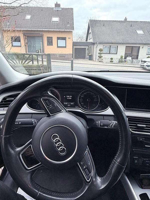 Second-hand Audi A4 204 CP (150 kW) 2013 Negru Break