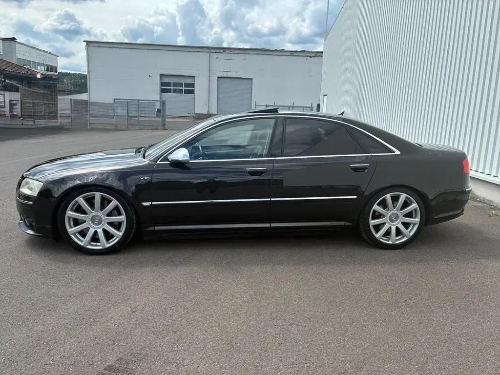 Gebraucht Audi S8 Exclusive 450 PS (330 kW) 2007 Braun Limousine