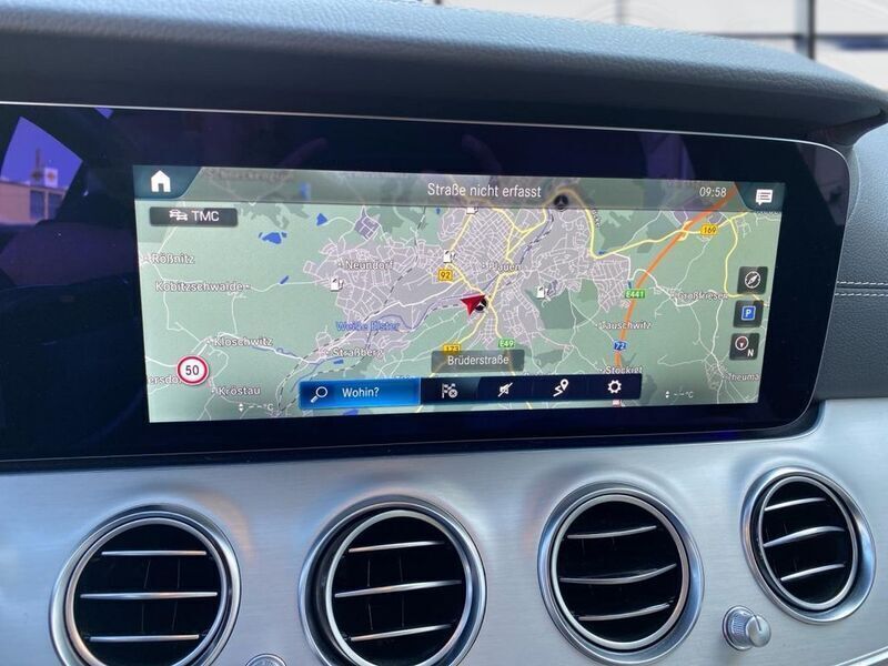 Gebraucht Mercedes E300 194 PS (142 kW) 2021 Grau Limousine