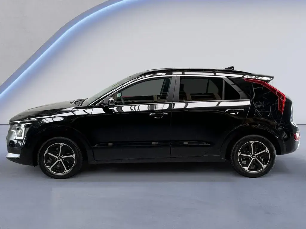 Gebraucht Kia Niro Vision 129 PS (94 kW) 2025 Schwarz SUV