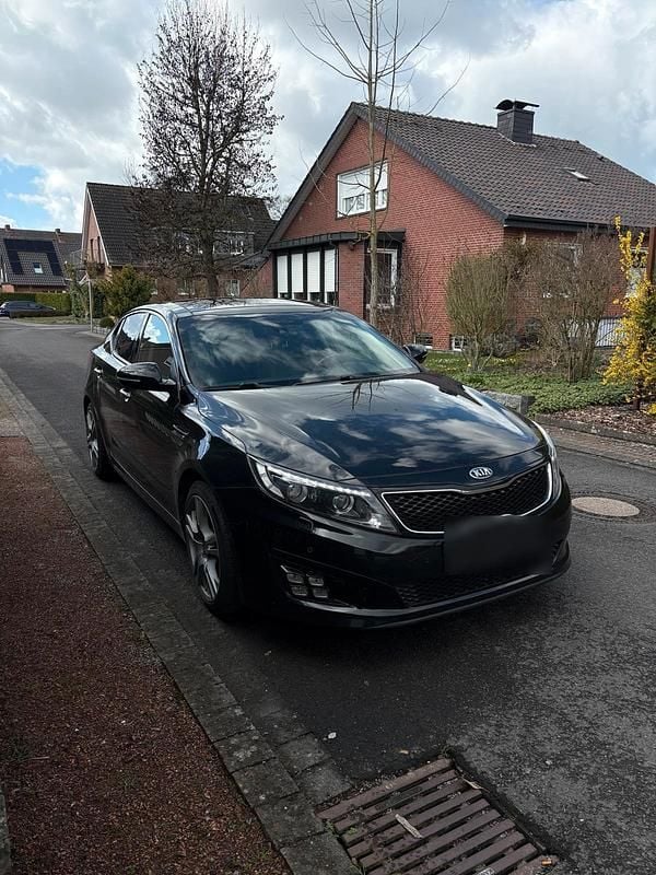 Gebraucht Kia Optima 136 PS (100 kW) 2015 Schwarz Limousine