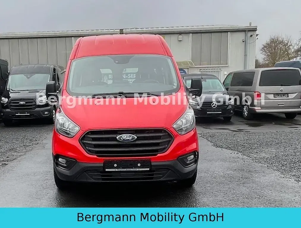 Gebraucht Ford Transit Custom 131 PS (96 kW) 2019 Rot Van / Kleinbus