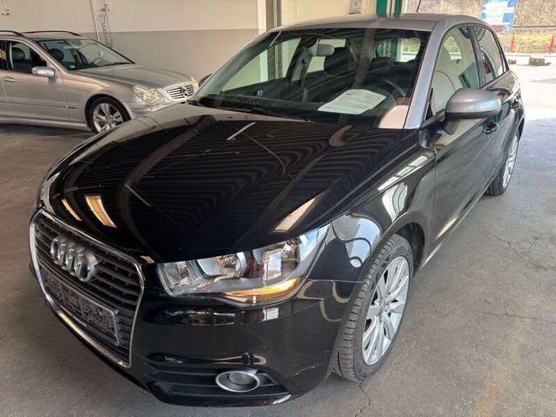 Schwarz Gebraucht 2014 Audi A1 Sportback Ambition Kleinwagen | 8.390 € (Fairer Preis) - Bild 1/4