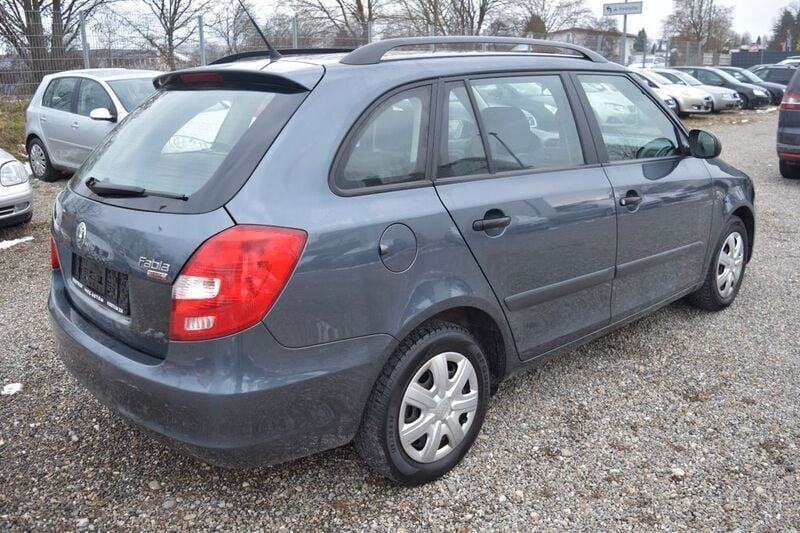 Gebraucht Skoda Fabia Cool Edition 86 PS (63 kW) 2010 Grau Kleinwagen