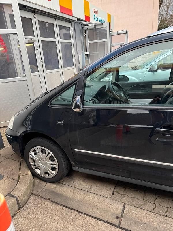 Gebraucht VW Sharan 140 PS (102 kW) 2006 Schwarz Van / Kleinbus