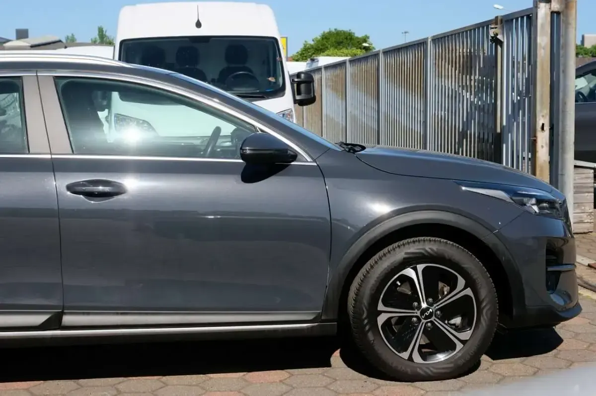 Gebraucht Kia XCeed Vision 141 PS (103 kW) 2022 Dark penta SUV