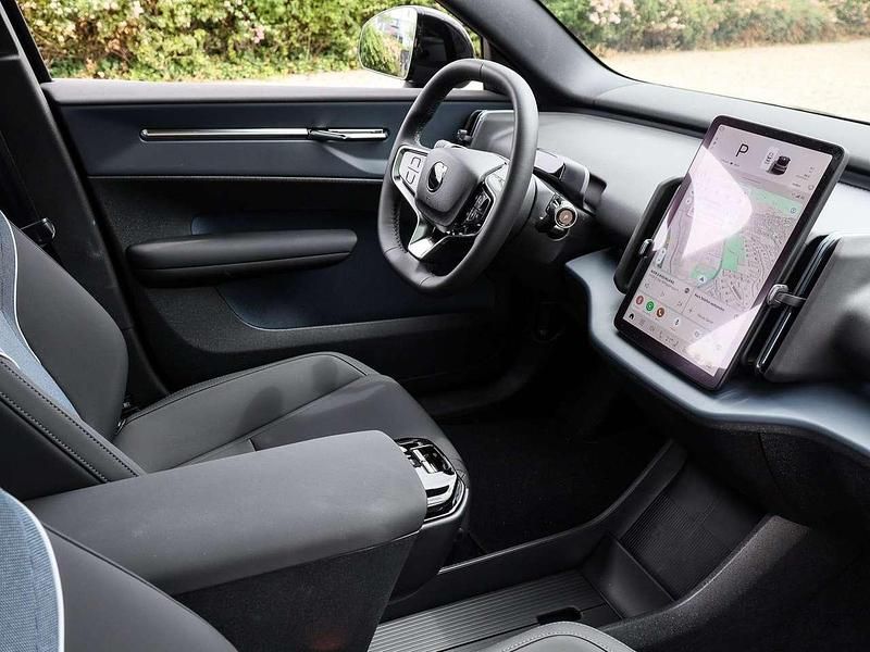 Gebraucht Volvo EX30 CC Performance 314 kW (428 PS) 2025 Schwarz SUV