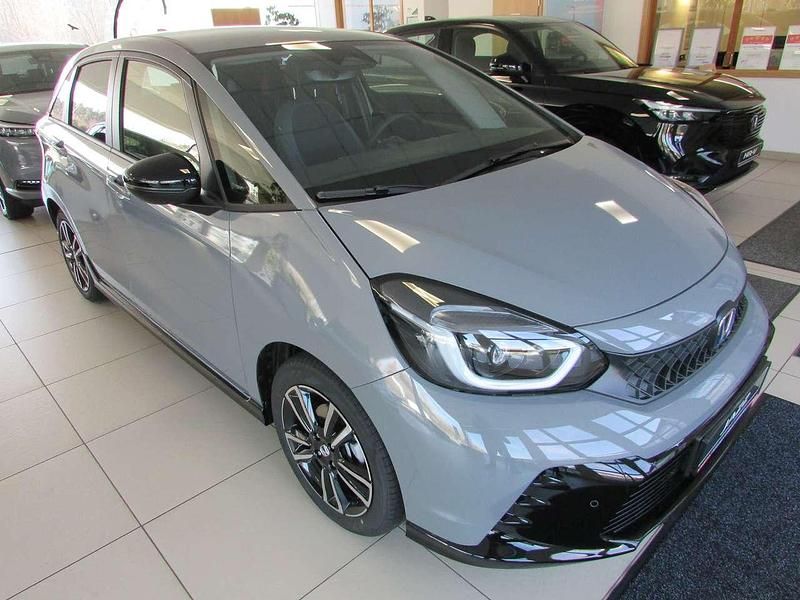 Gebraucht Honda Jazz Advance 107 PS (78 kW) 2025 Urban gray p Kleinwagen