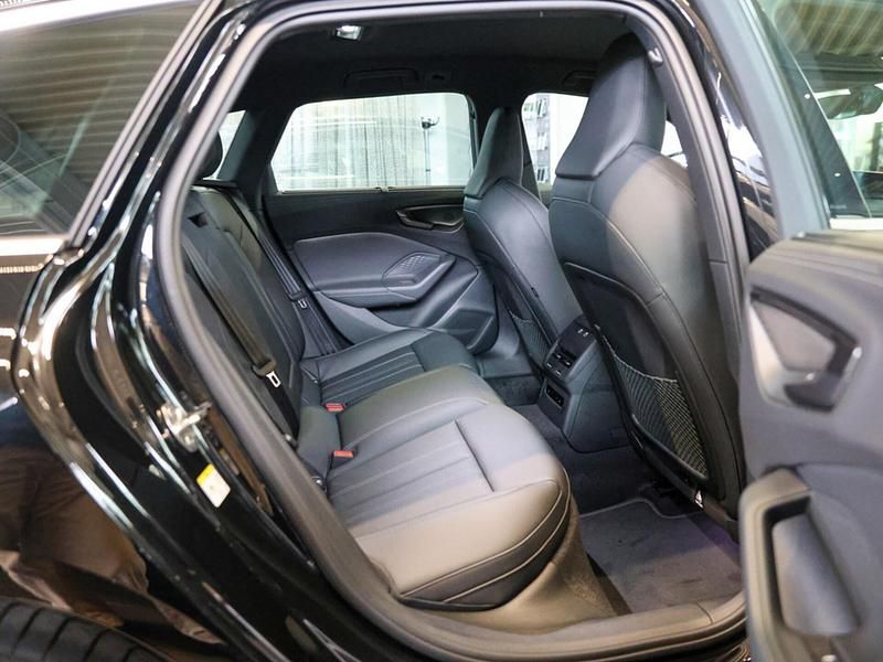 Gebraucht Audi A5 Ambiente 204 PS (150 kW) 2024 Mythosschwarz metallic Coupé