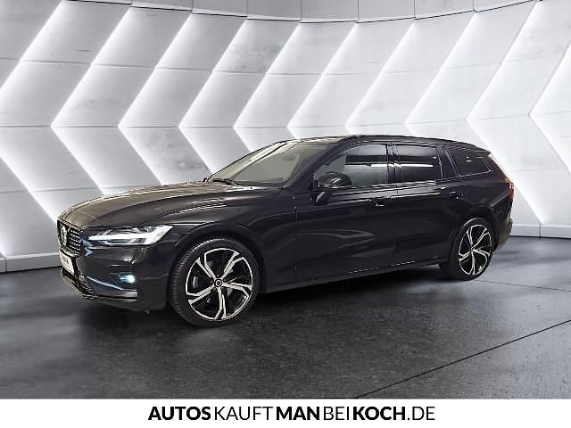 Gebraucht Volvo V60 145 PS (106 kW) 2024 Kombi