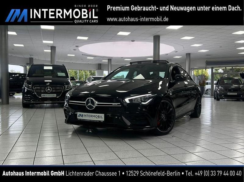 Nachtschwarz Gebraucht 2021 Mercedes CLA35 AMG AMG Limousine | 42.770 € (Fairer Preis) - Bild 1/4