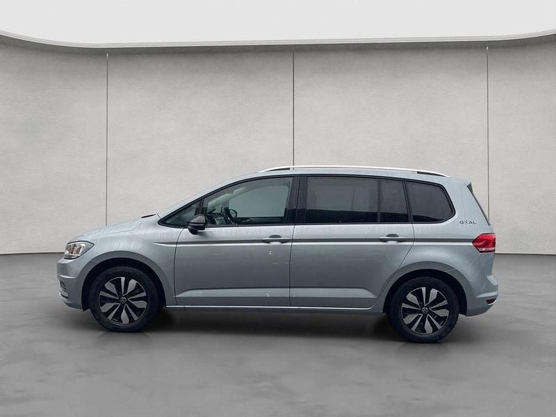 Gebraucht VW Touran Goal 150 PS (110 kW) 2025 Silber Van / Kleinbus
