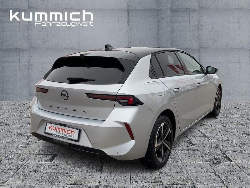 Gebraucht Opel Astra 131 PS (96 kW) 2025 Silber Limousine