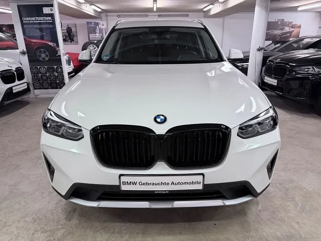 Gebraucht BMW X3 Sport Line 184 PS (135 kW) 2024 Alpinweiss iii SUV