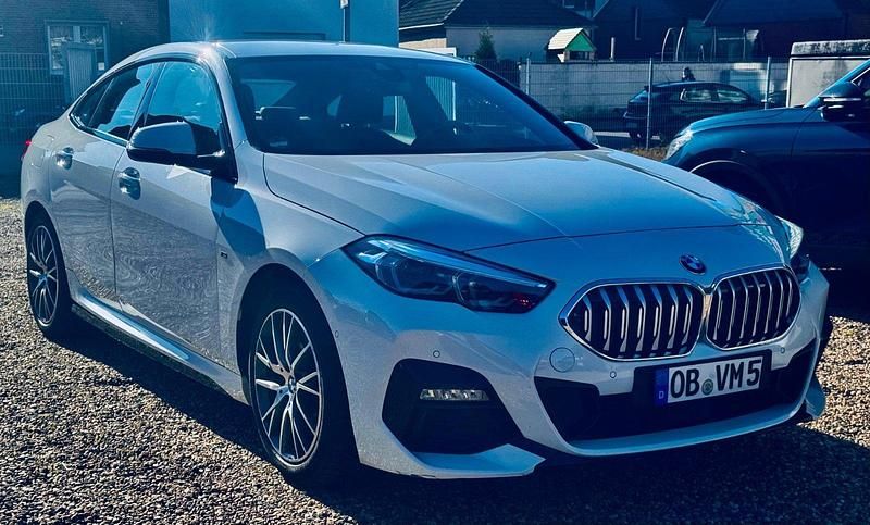 Gebraucht BMW 220 M Sport 190 PS (139 kW) 2020 Weiß Coupé