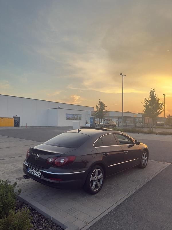 Braun Gebraucht 2008 VW CC Limousine | 4.699 € (Guter Preis) - Bild 1/4