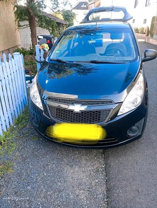Second-hand Chevrolet Spark 68 CP (50 kW) 2012 Negru Hatchback
