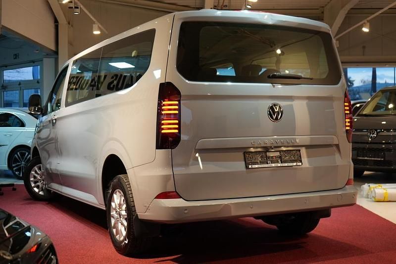 Gebraucht VW Caravelle 150 PS (110 kW) 2025 Grau Van / Kleinbus